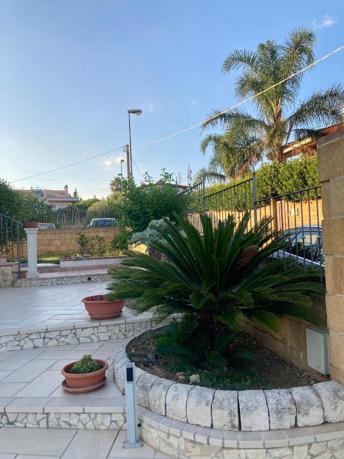 Villa Mara B&B Noto Bagian luar foto